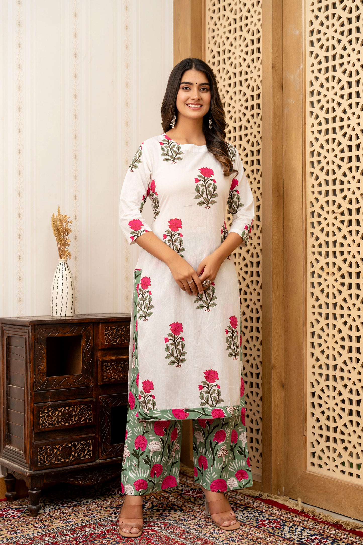 WOMEN TRENDY SUMMER WEAR KURTA SET