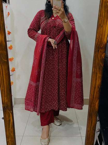 Anarkali kurta pant or dupatta set with original mirror work